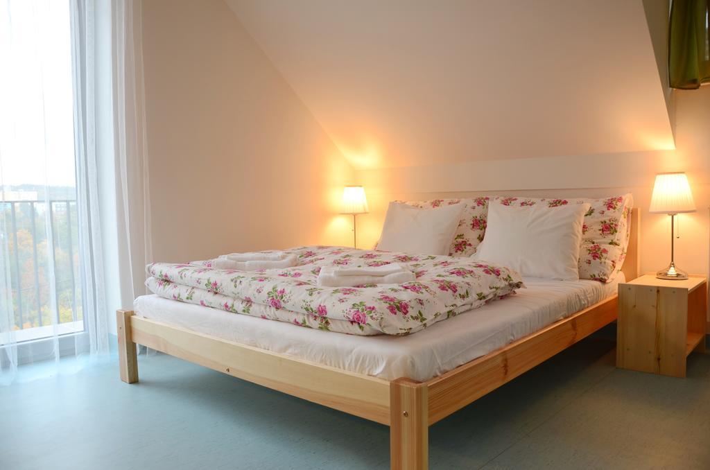 Mezi Stromy Hotel Horakov Kamer foto