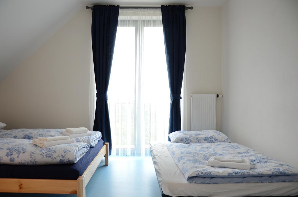 Mezi Stromy Hotel Horakov Kamer foto