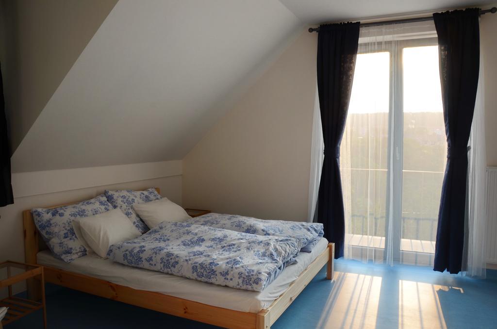 Mezi Stromy Hotel Horakov Kamer foto