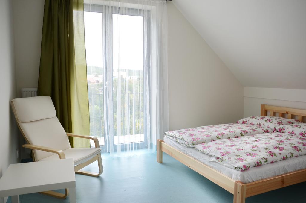 Mezi Stromy Hotel Horakov Kamer foto